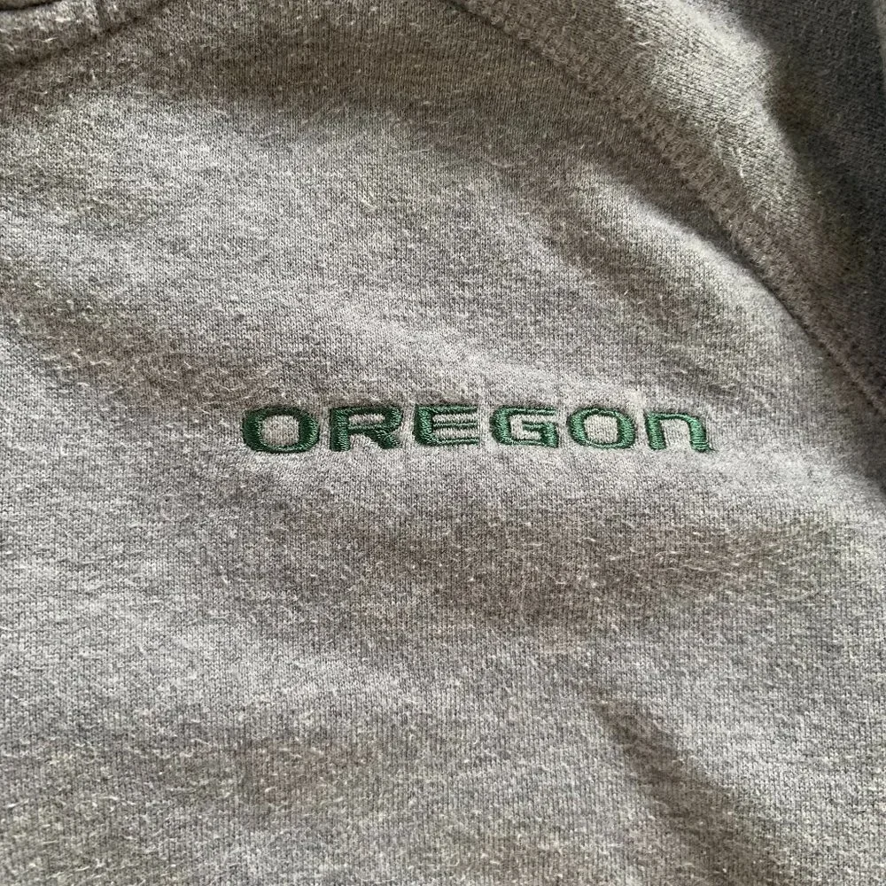Nike Oregon Women's Zip-Up - Picture 3 of 6